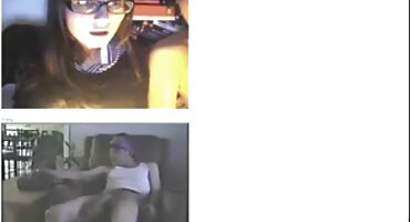 ảnh sex nezuko Slim fo fo guy được vui mừng và giúp sextop kiêm cô.